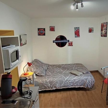 Appartement Au Calme Avec Wifi Limoges Esterno foto