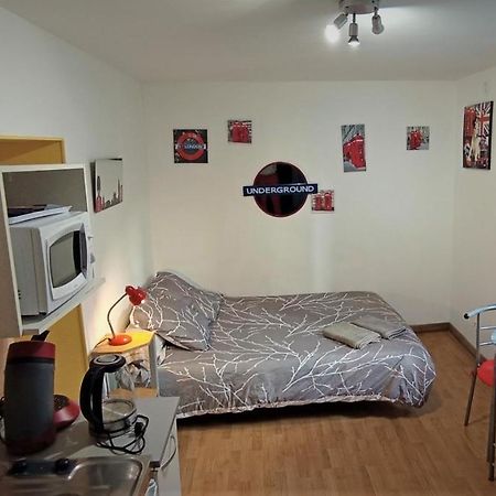 Appartement Au Calme Avec Wifi Limoges Esterno foto