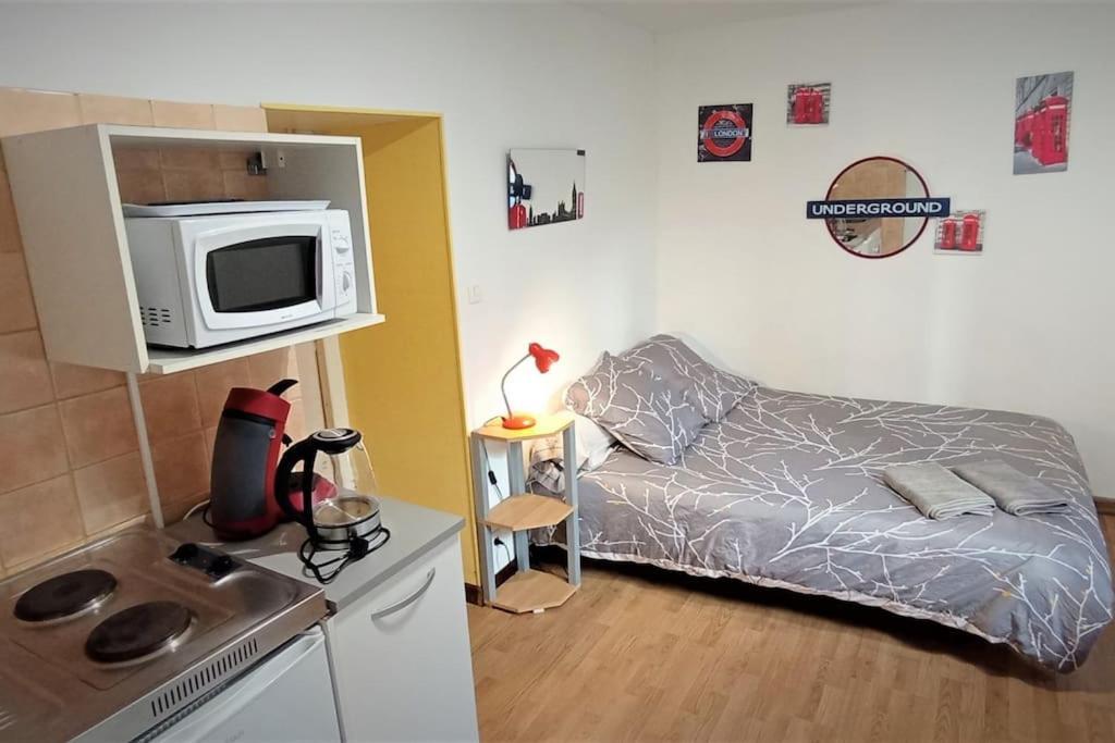 Appartement Au Calme Avec Wifi Limoges Esterno foto